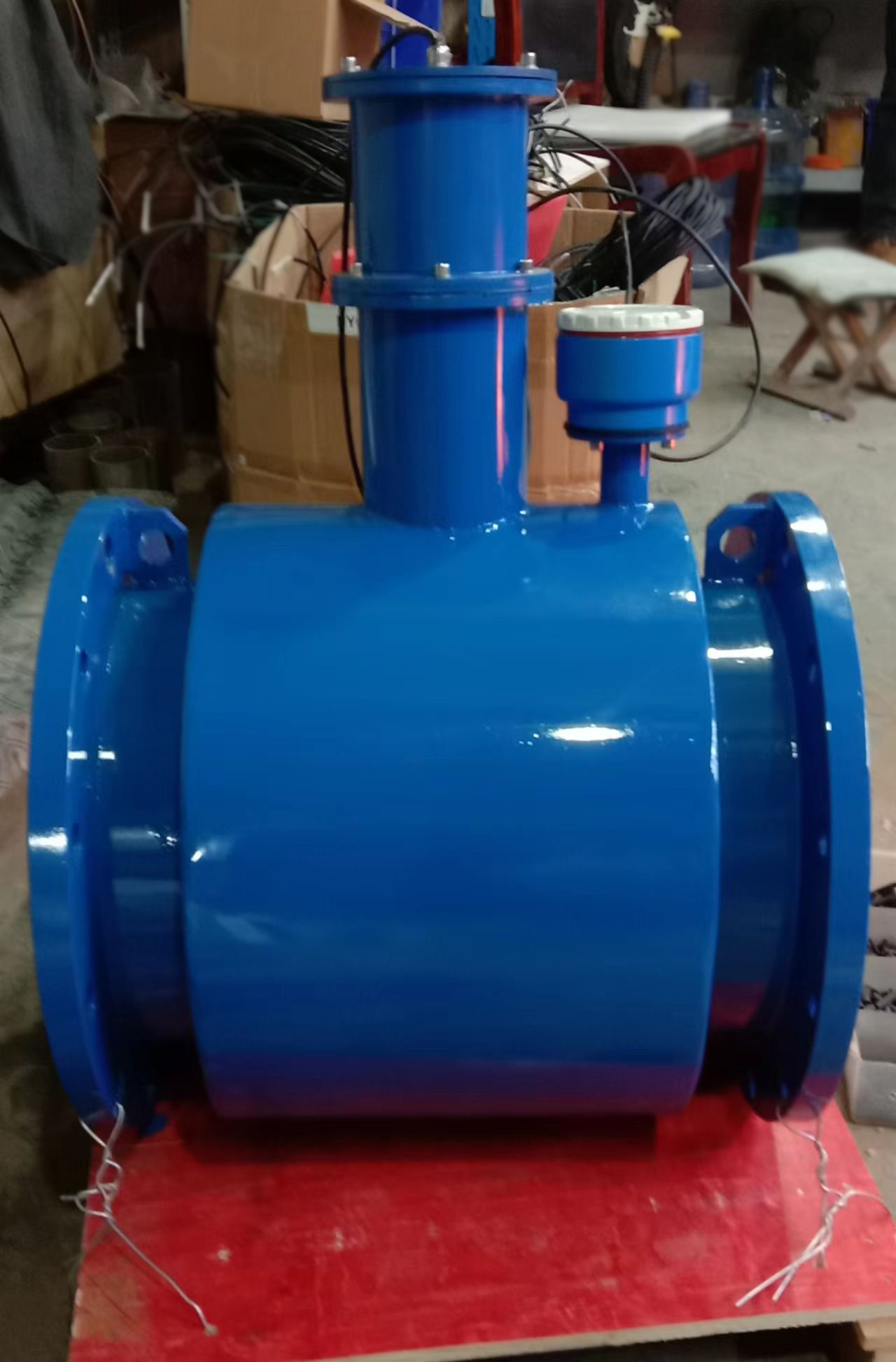 測量自流不滿管管道介質(zhì)流量，就選擇非滿管電磁流量計(jì)